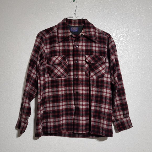 Vintage Men's Pendleton Plaid Button Front Long Sleeves Shirt in Red and‎ Gray - Picture 5 of 10